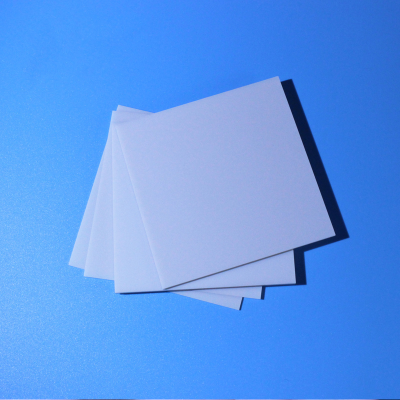 Anvendelse af aluminiumnitrid keramisk substrat