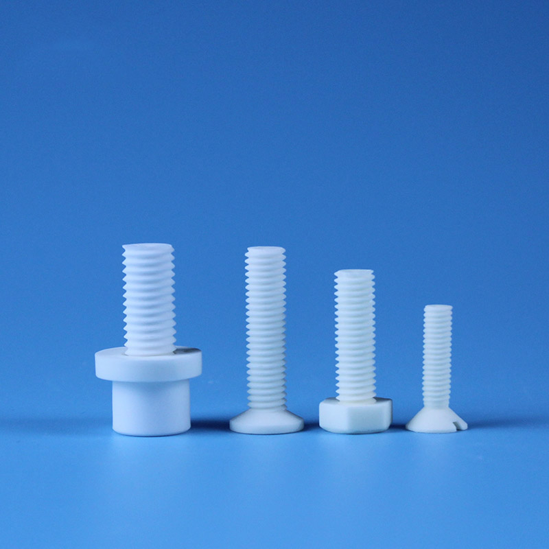 Forskellen mellem keramiske skruer og metalskruer og plastskruer